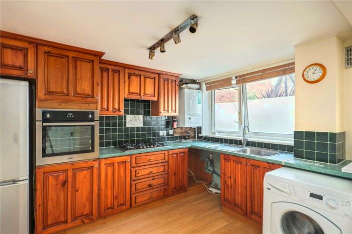 3 Bedroom Terraced House To Rent In Westmorland Close, Aldersbrook, London, E12
