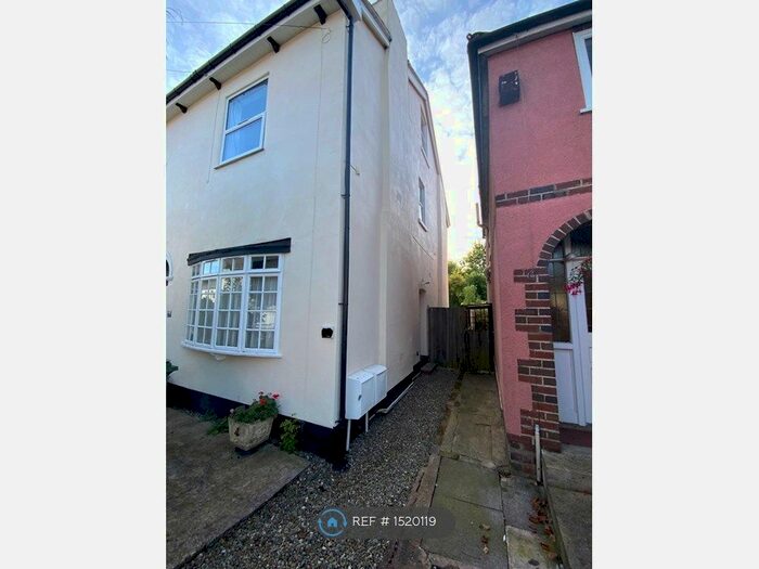 2 Bedroom Flat To Rent In Newbridge Street, Wolverhampton, WV6