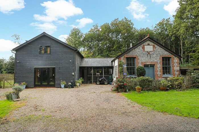 4 Bedroom Detached House For Sale In Harvest Lane, Stelling Minnis, CT4