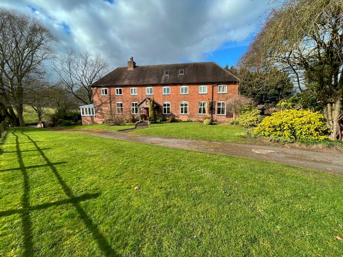 4 Bedroom Detached House For Sale In Catton Road, Walton On Trent, Derby, DE12