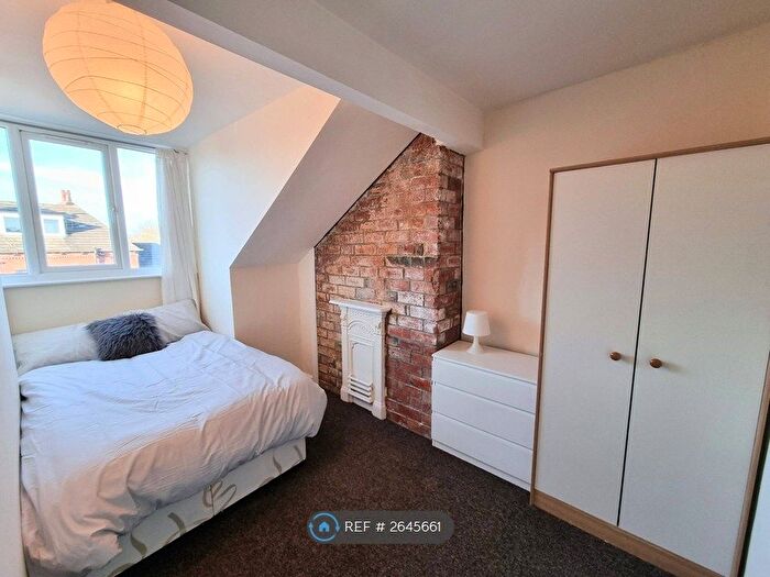 3 Bedroom Terraced House To Rent In Arley Terrace, Leeds, LS12