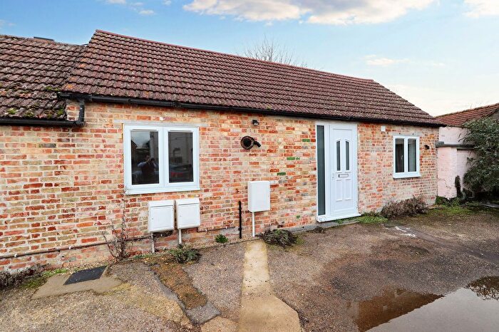 1 Bedroom Semi Detached Bungalow For Sale In Station Road, Swavesey, CB24