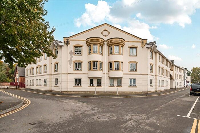2 Bedroom Apartment For Sale In Wallace Apartments, Sherborne Street, Cheltenham, GL52