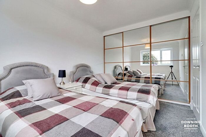 3 Bedroom Bungalow For Sale In Castle View, Hatton, Derby, DE65