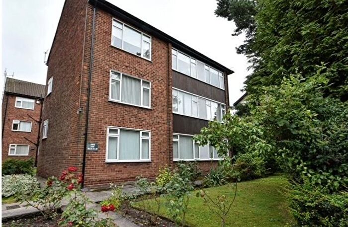 2 Bedroom Flat To Rent In Arnian Court, Middlewood Road, L39