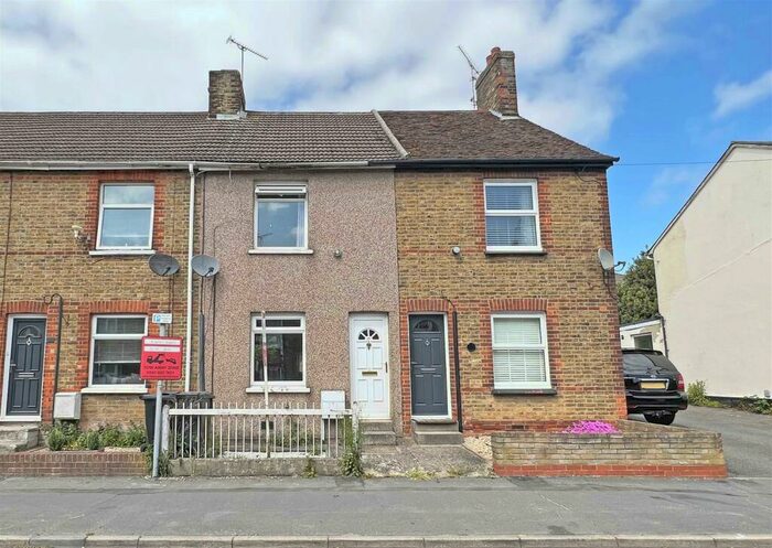 2 Bedroom Terraced House To Rent In Victoria Street, Braintree, CM7