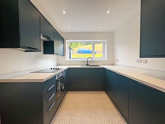 4 Bedroom Semi-Detached House To Rent In Hill Crest View, Cwmtillery, Abertillery, NP13