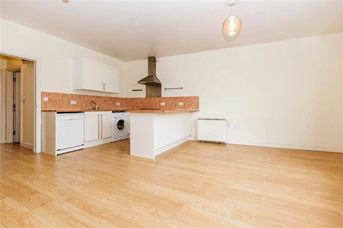 1 Bedroom Apartment To Rent In Church Road, Bristol, BS5