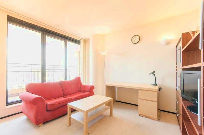Flat To Rent In Cromwell Road, South Kensington, SW7