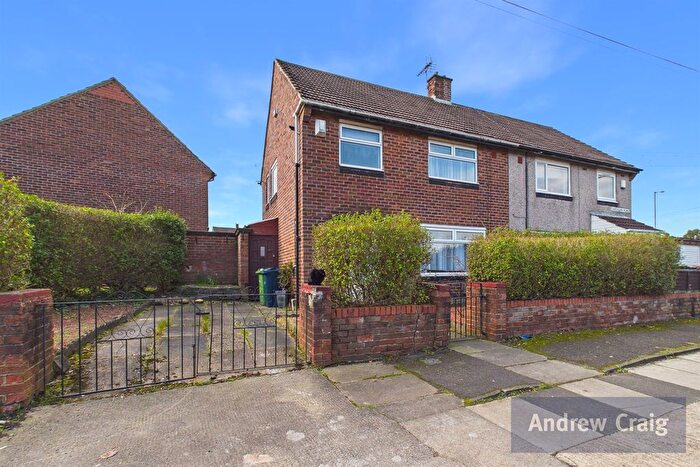 3 Bedroom Semi-Detached House For Sale In Cardigan Road, Hylton Castle, SR5