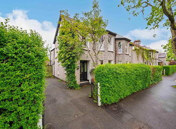3 Bedroom Semi-Detached House For Sale In Belmont Park, Belfast, BT4