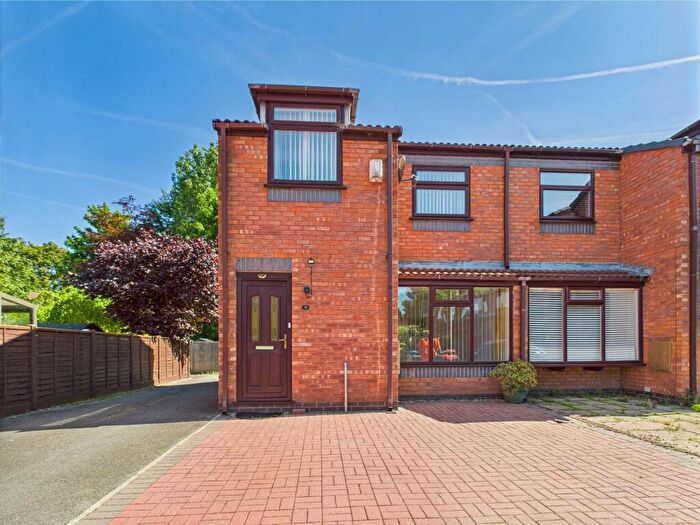 2 Bedroom End Of Terrace House For Sale In Baristow Close, Chester, CH2