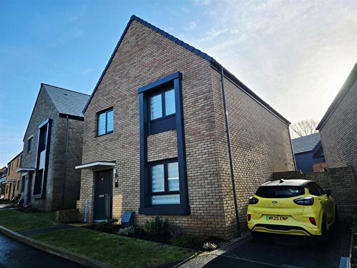4 Bedroom Detached House For Sale In Bal Road, Callington, PL17