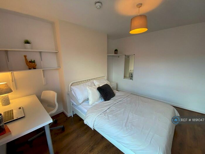 7 Bedroom Terraced House To Rent In Ramilies Road, Liverpool, L18