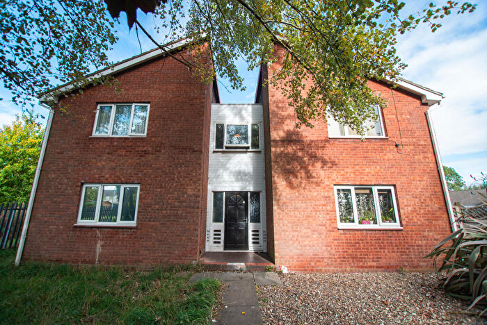 Studio To Rent In Welwyn Park Drive, HU6