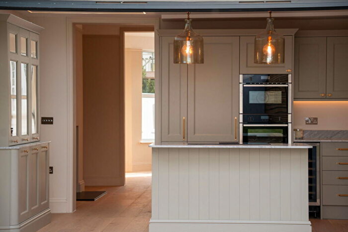 4 Bedroom Terraced House For Sale In Stirling Place, Hove, BN3