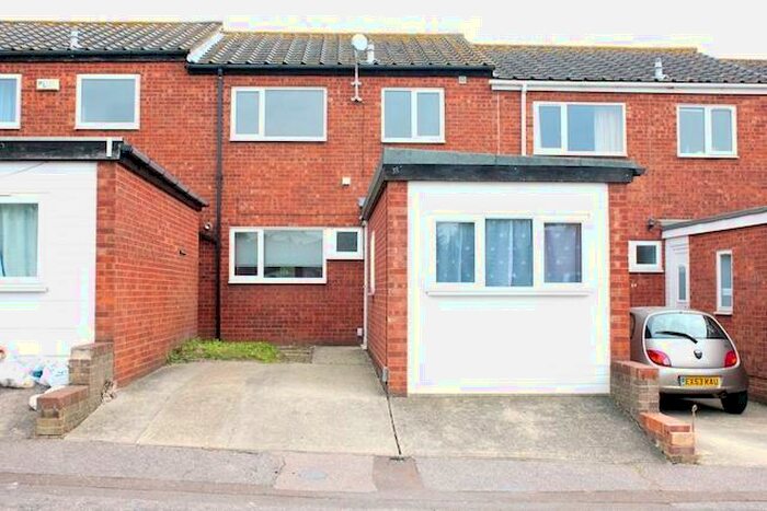 5 Bedroom Terraced House To Rent In Tippett Close, Colchester, Essex, CO4