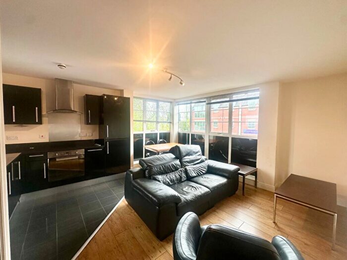 2 Bedroom Apartment To Rent In Woodborough Road, Nottingham, Nottinghamshire, NG3