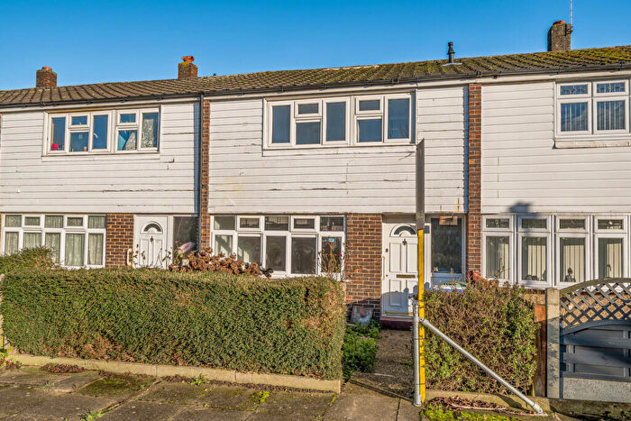 3 Bedroom Terraced House For Sale In Beal Close, Welling, DA16