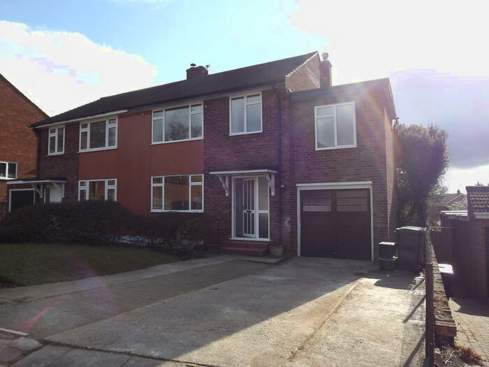 4 Bedroom Semi-Detached House To Rent In Jerome Drive, St Albans, AL3