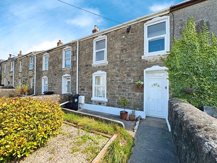 3 Bedroom Cottage For Sale In Stone Fronted Terraced Cottage, Troon, TR14
