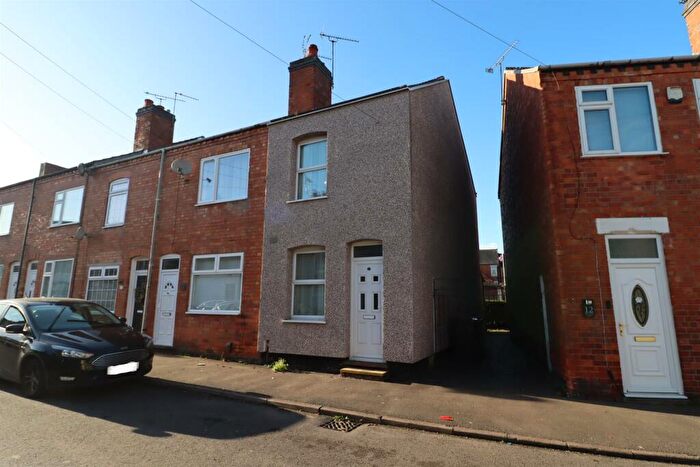 2 Bedroom End Of Terrace House To Rent In William Street, Bedworth, CV12