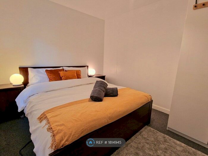 2 Bedroom Flat To Rent In Millmead Terrace, Guildford, GU2