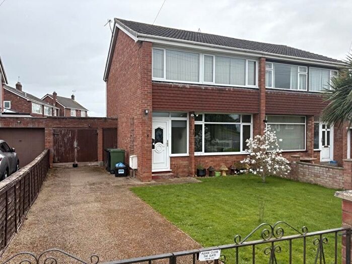 3 Bedroom Semi Detached House For Sale In Baymead Lane, North Petherton, Bridgwater, TA6