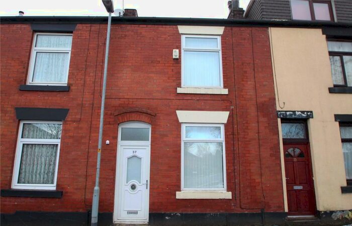 2 Bedroom Terraced House To Rent In Heywood Road, Castleton, OL11