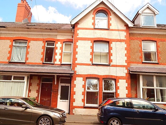 1 Bedroom Apartment To Rent In Farrar Road, Bangor, Gwynedd, LL57