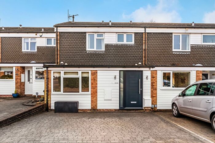3 Bedroom Terraced House For Sale In Bessels Way, Sevenoaks, Kent, TN13