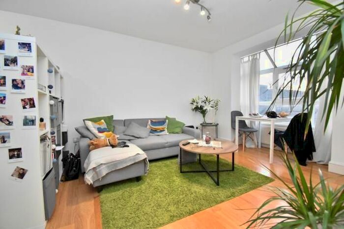 Studio To Rent In Bride Street, Highbury Amp; Islington, N7