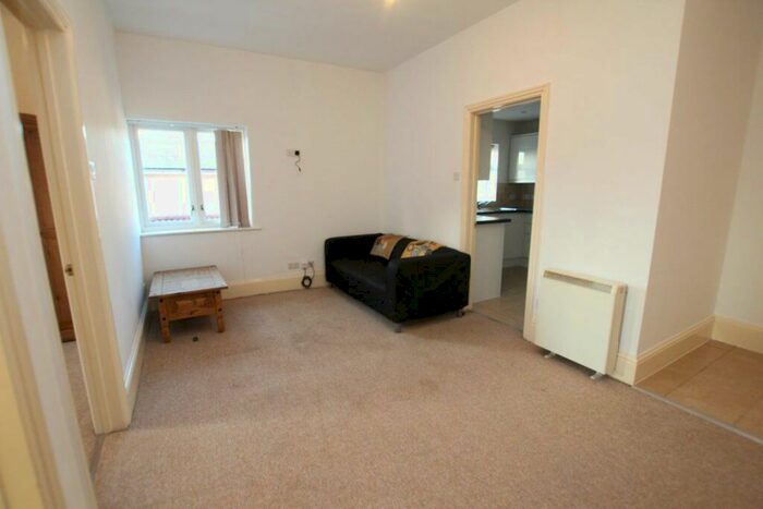 2 Bedroom Flat To Rent In Swindon Road, Stratton Village, SN3