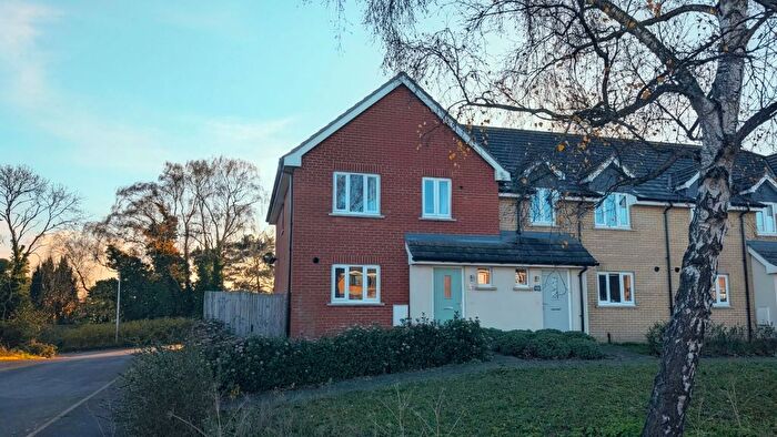 3 Bedroom End Of Terrace House For Sale In Carr Avenue, Leiston, IP16
