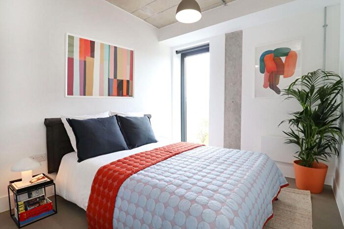 2 Bedroom Apartment To Rent In Thomas Street, Sheffield, S3