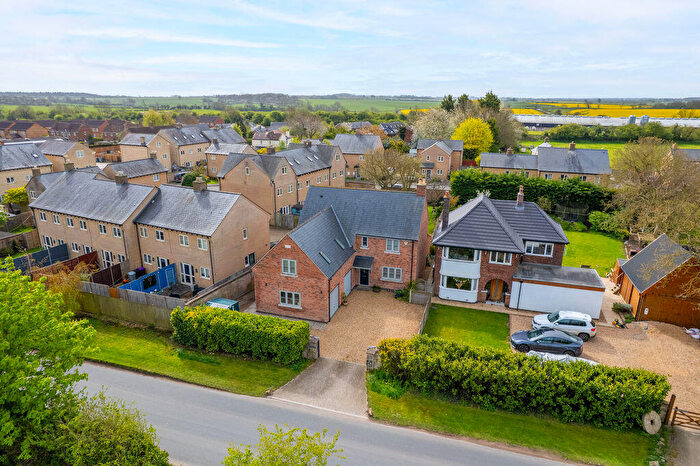 4 Bedroom Detached House For Sale In Large Stunning Home - Immaculate Inside And Out, NG33