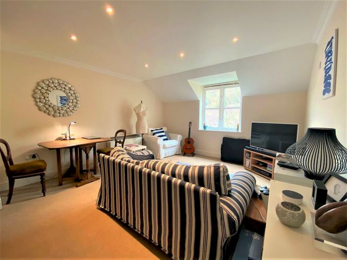 2 Bedroom Apartment To Rent In The Old George, Nailsworth, GL6
