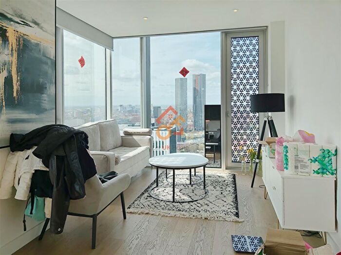 2 Bedroom Flat To Rent In Viadux, Great Bridgewater Street, Manchester, M1