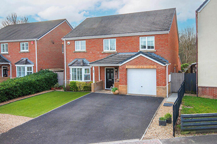 4 Bedroom Detached House For Sale In Amey Gardens, Hazel Farm, SO40