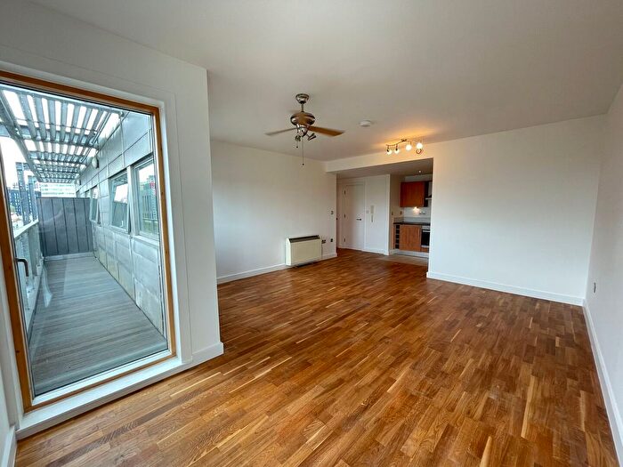 2 Bedroom Flat To Rent In Beaumont Building, Mirabel Street, Manchester, M3