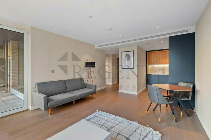 1 Bedroom Apartment To Rent In The Pinnacle, Gasholder Place, SE11