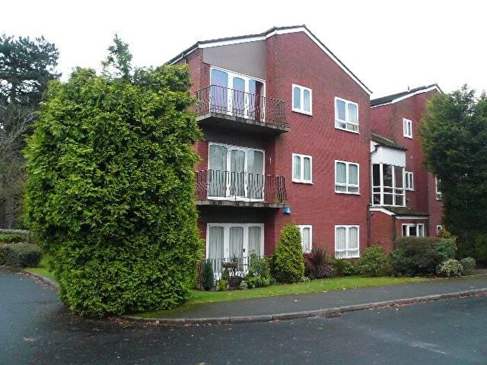 2 Bedroom Flat To Rent In Yewdale, Harborne, B17