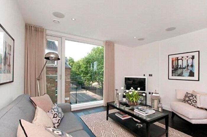 2 Bedroom Flat To Rent In Gatliff Road, London, SW1W