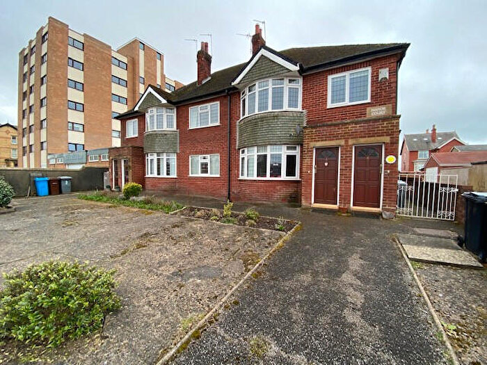 2 Bedroom Apartment To Rent In Manor Court, Clifton Drive North, Lytham St. Annes, Lancashire, FY8