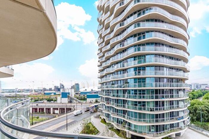 Apartment To Rent In Hoola East, Tidal Basin Road, Royal Docks, E16