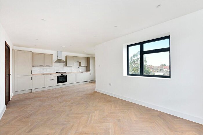 1 Bedroom Flat To Rent In Plumstead High Street, Plumstead, London, SE18