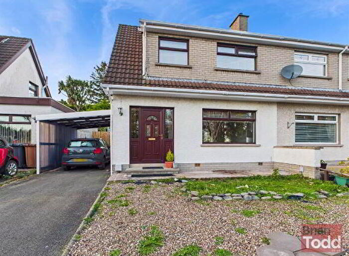 3 Bedroom Semi-Detached House For Sale In Kiln Grove, Larne, BT40