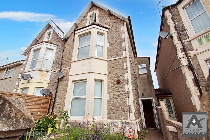 1 Bedroom Semi-Detached House To Rent In Moorland Road, BS23