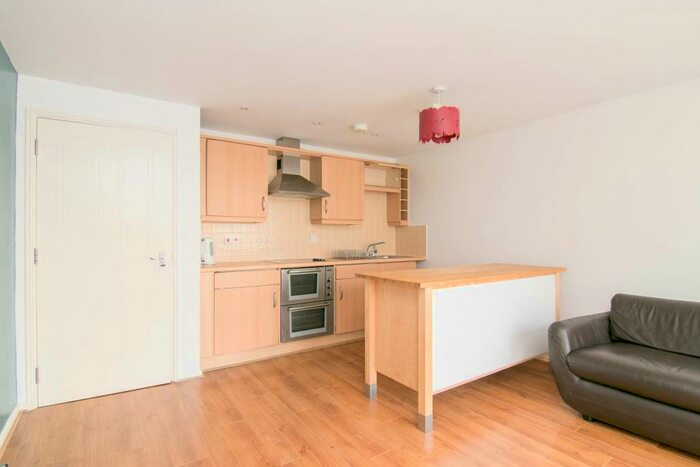 1 Bedroom Apartment To Rent In Alexander Court, Dee Lane, CH3