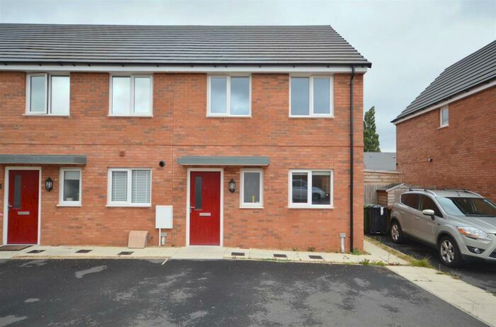 3 Bedroom Semi-Detached House To Rent In Oak Wood Drive, Corby, NN18